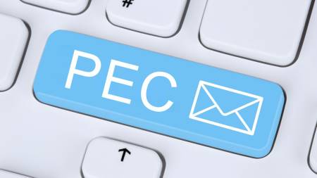 Obbligo di Iscrizione della PEC degli Amministratori nel Registro delle Imprese: affidati a LIA